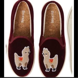 Soludos size 7.5 woman’s llama slip ons